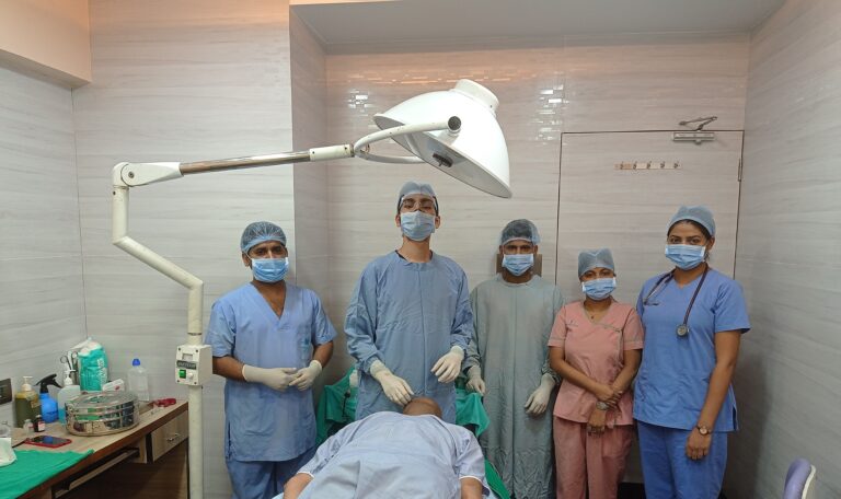 about Us.af500d87c75bf753fbc7 768x456