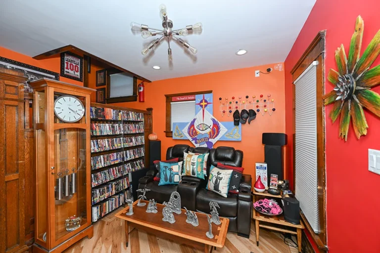 11 2024 03 04T123527.126 768x512