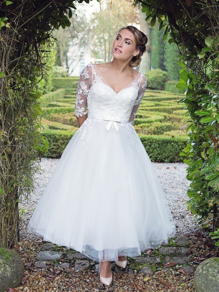 2110 House of Nicholas 1 768x1024