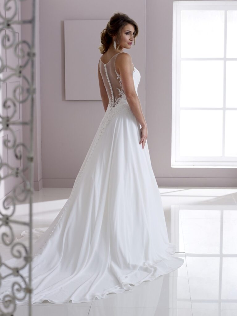 2520 House Of Nicholas 3 768x1024