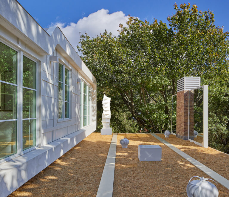 13 Studio w Mirror Ext 768x659