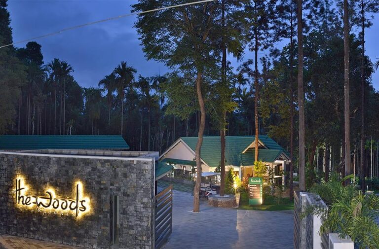 thewoods resort 768x505