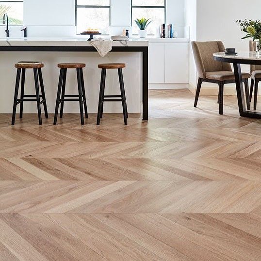 17883438428883196 m 90 600