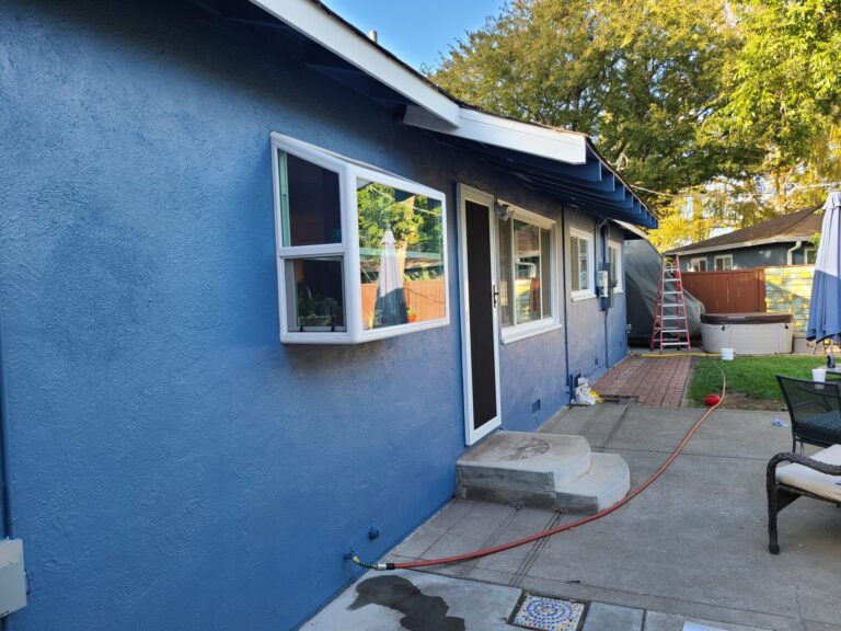 exterior paint blue 2048x1536 1 768x576