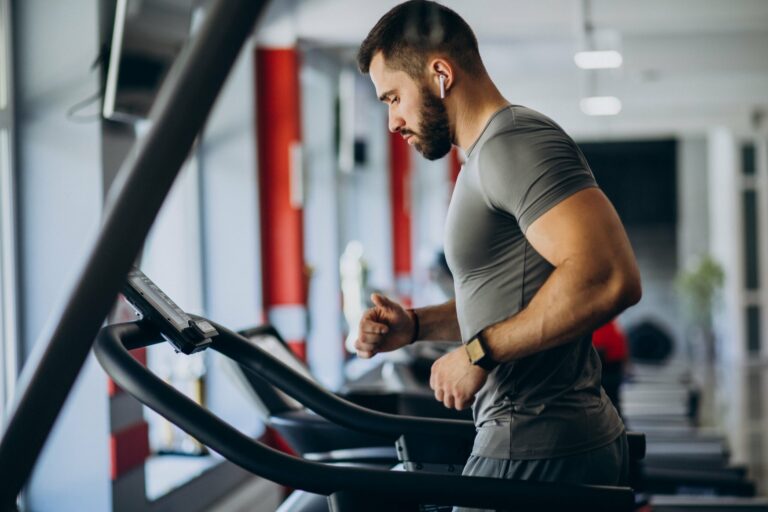 strong man training gym min scaled 1 768x512