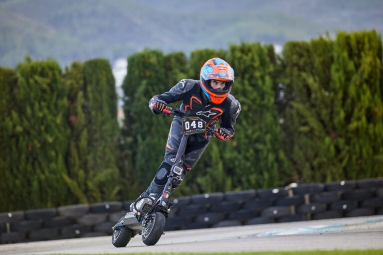 flekywatts.2 768x512