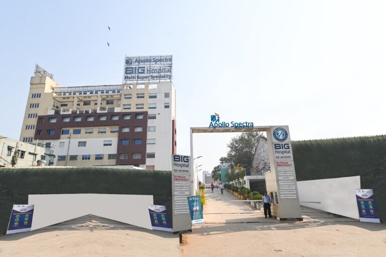 big hospital111 768x511