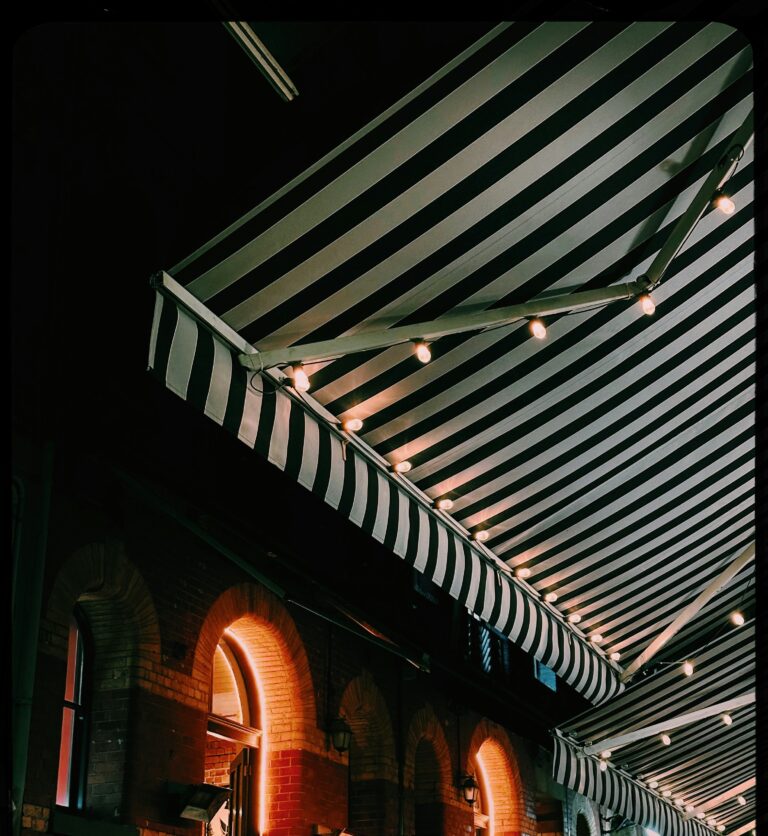 brant syn mgHfPyXGZAg unsplash 768x836