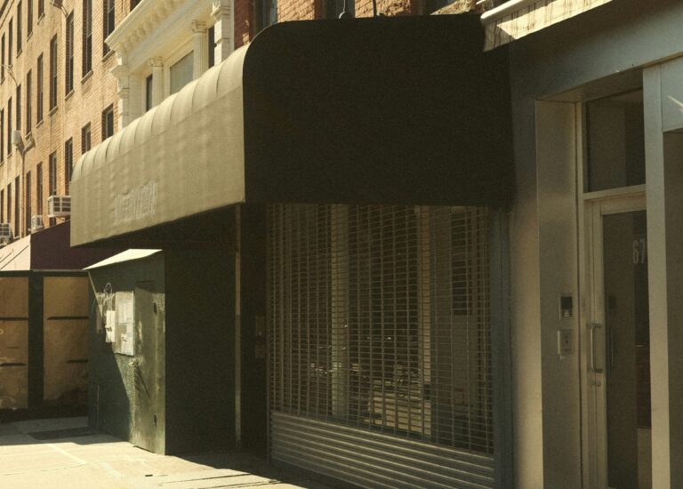 danny greenberg EqT07XP67oo unsplash 768x550