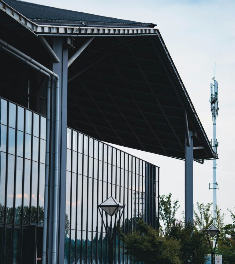 eyosias g N0m2VnawdTA unsplash 768x864