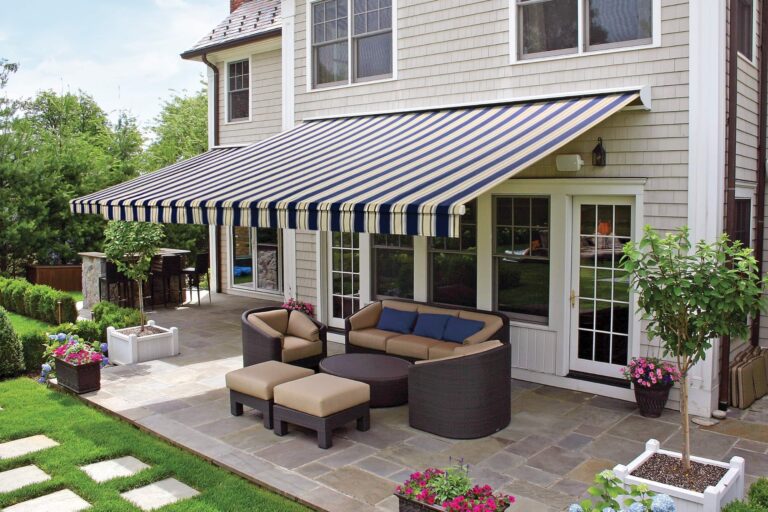 retractable awning 768x512