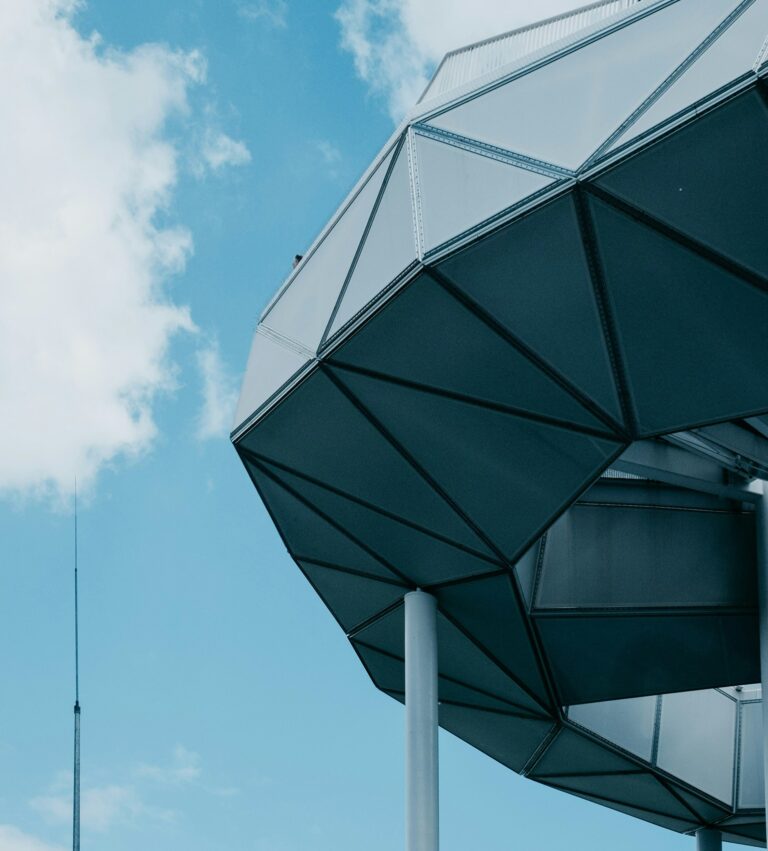 yannes kiefer wnUB sz3mu0 unsplash 768x851