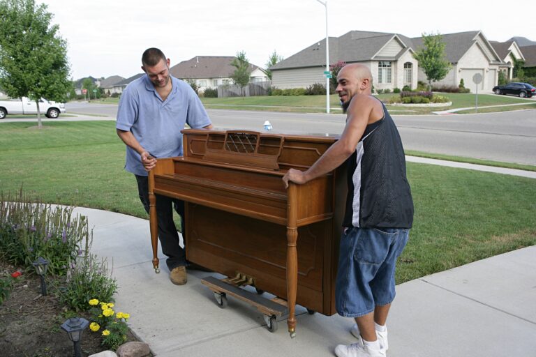 Expert Tips for Finding the Best Professional Piano Movers for Your Next Move 1 768x512
