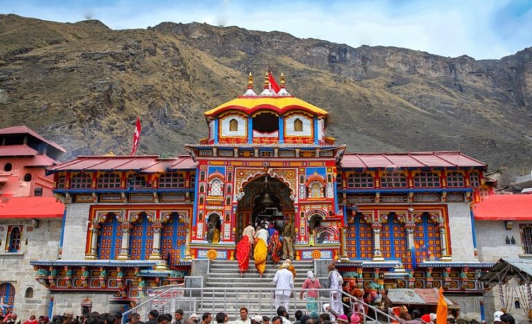 badrinath temple 768x469