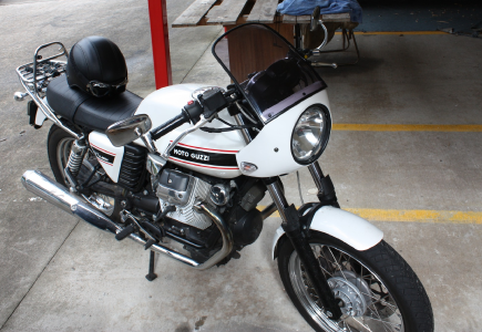 Fibreglass Acrylic Motorcycle Fabrication