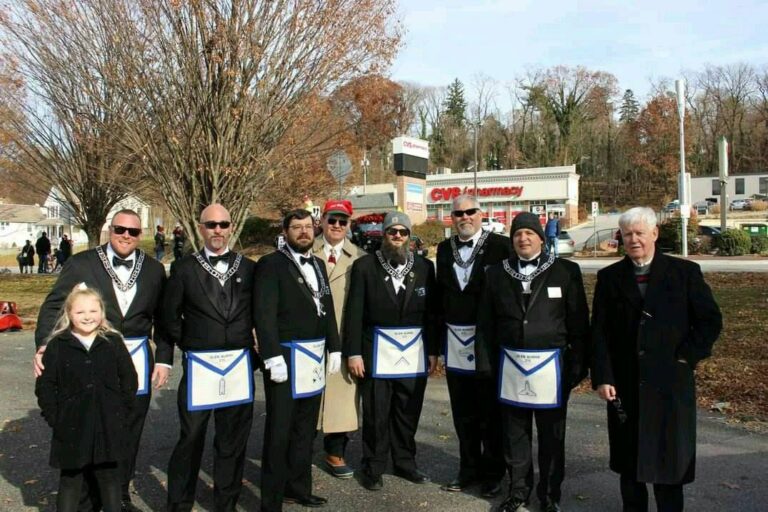 43325775509674 2 768x512