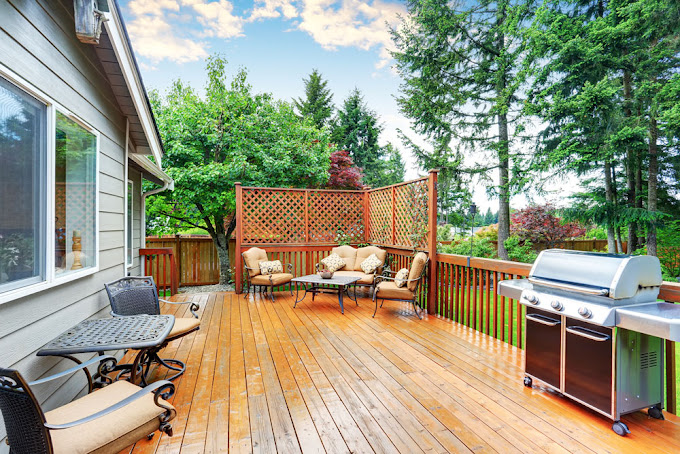 Spacious Wooden Deck construction deco railings edmonton