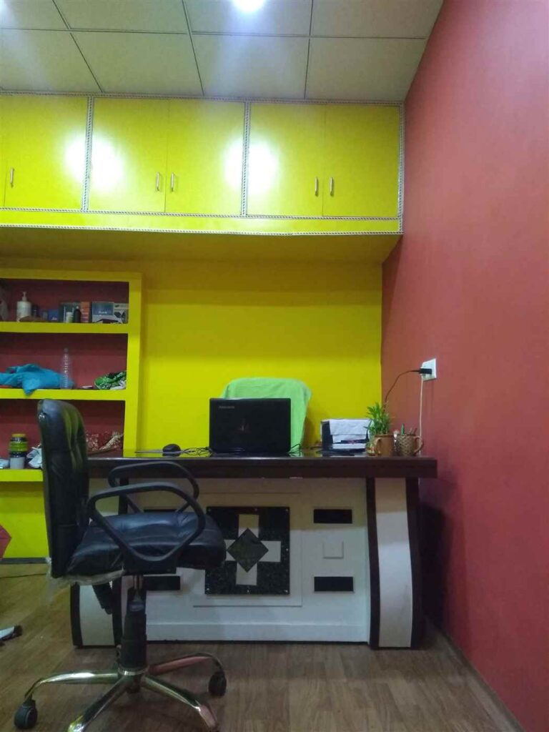 rajstartup office 768x1024