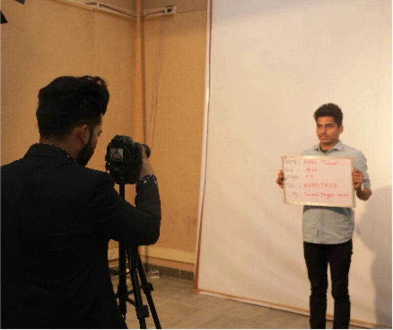 17471159811783585645 1 768x644