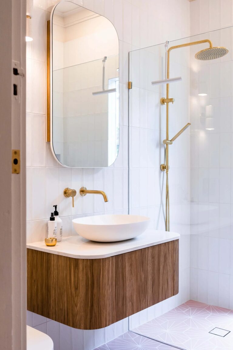 SMDProjects DSC09334 ezgif.com webp to jpg converter 768x1153