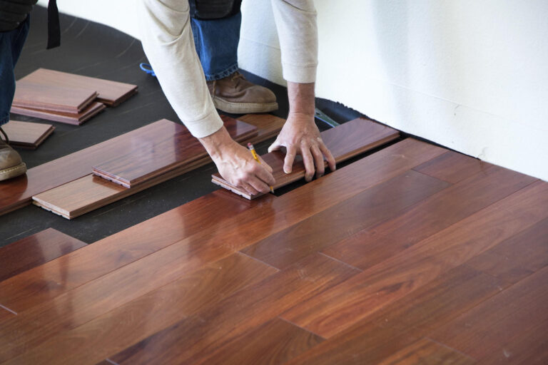 flooring installation05 768x512