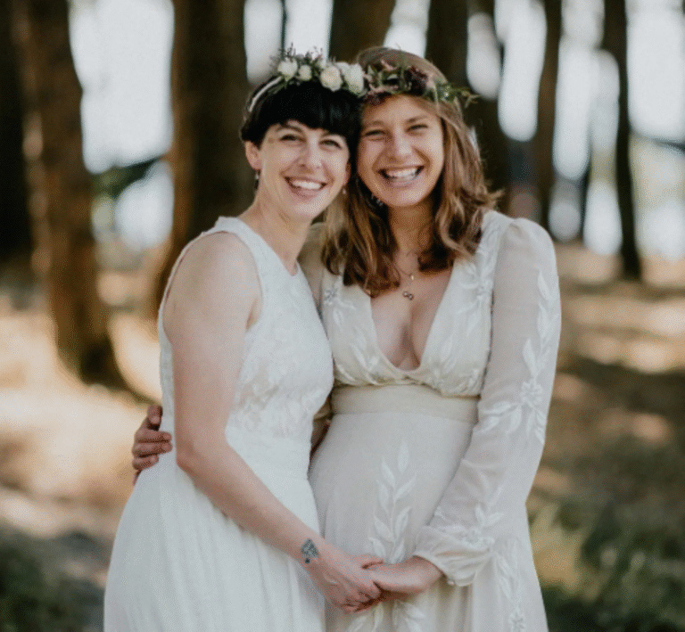 wedding photographer 768x709