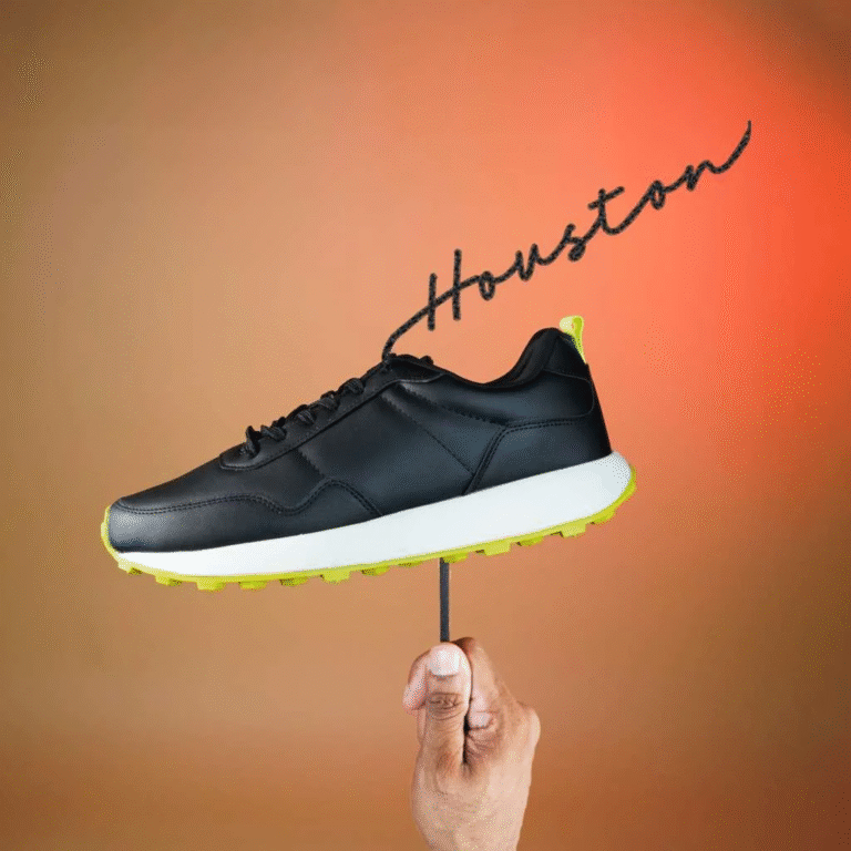 Casual Sneakers For Men Underr 1000 768x768