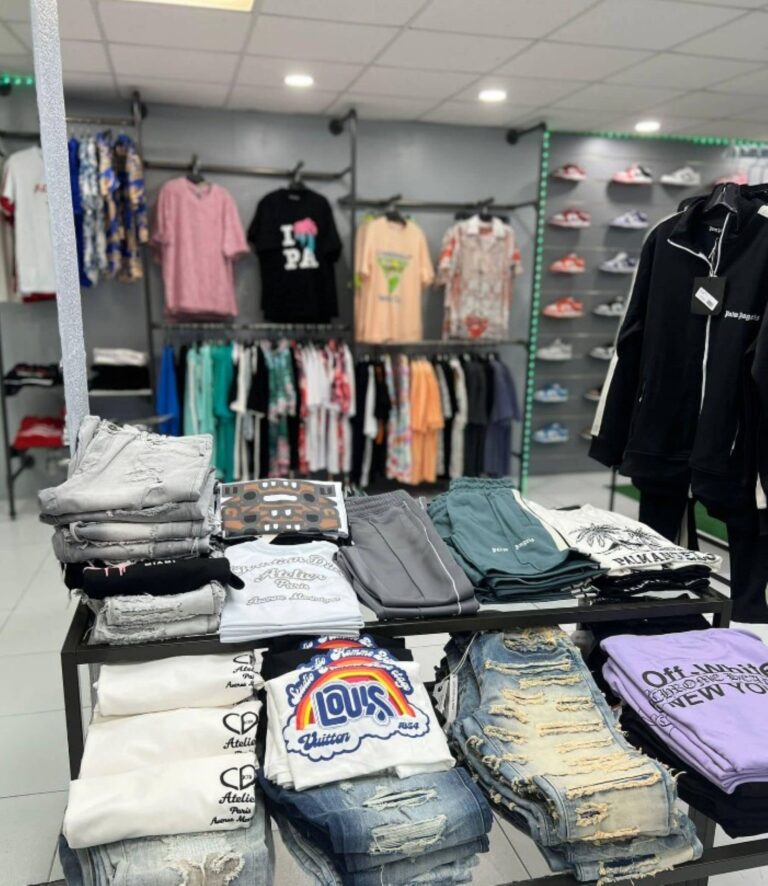 The Luxury Closet Bahamas2 768x886