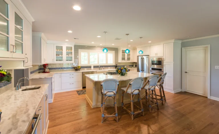 WoodyCrest Kitchen6 1 768x471