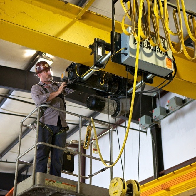 imgi 3 Overhead Crane hoisting Repair 667x667 1