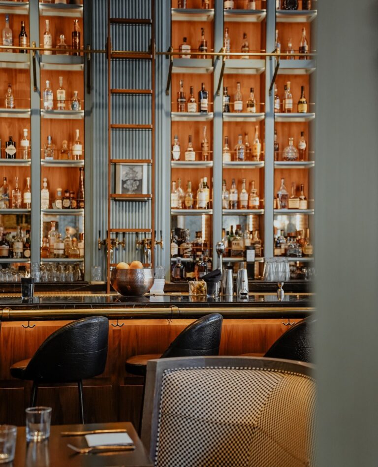 553517984 1410097734454620 8996458581999497572 n 768x948