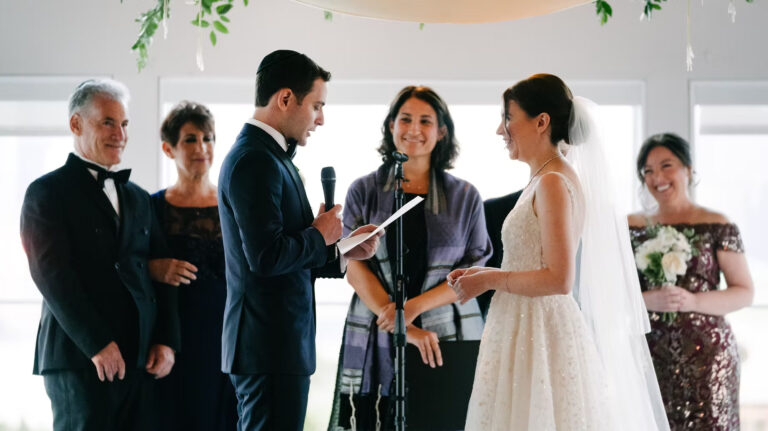 Cantor Laura Stein Cover 768x431