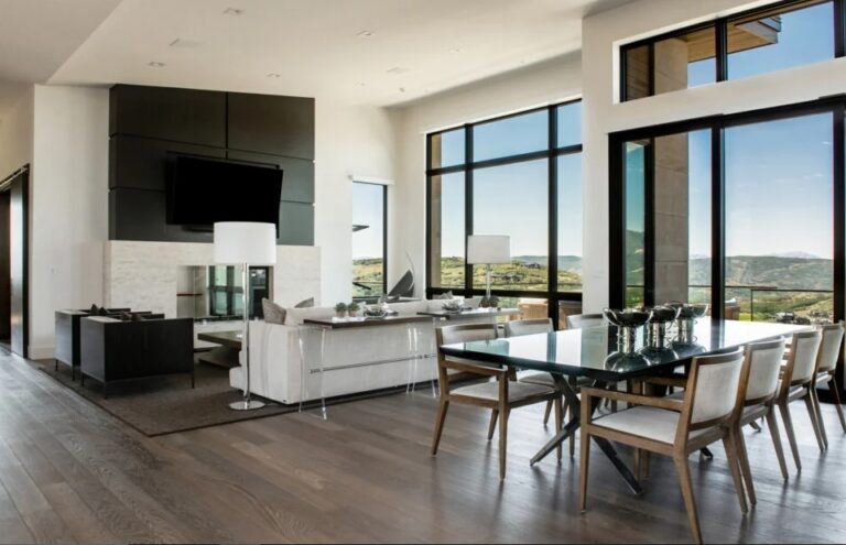 Residential flooring contractor South Carolina 768x495