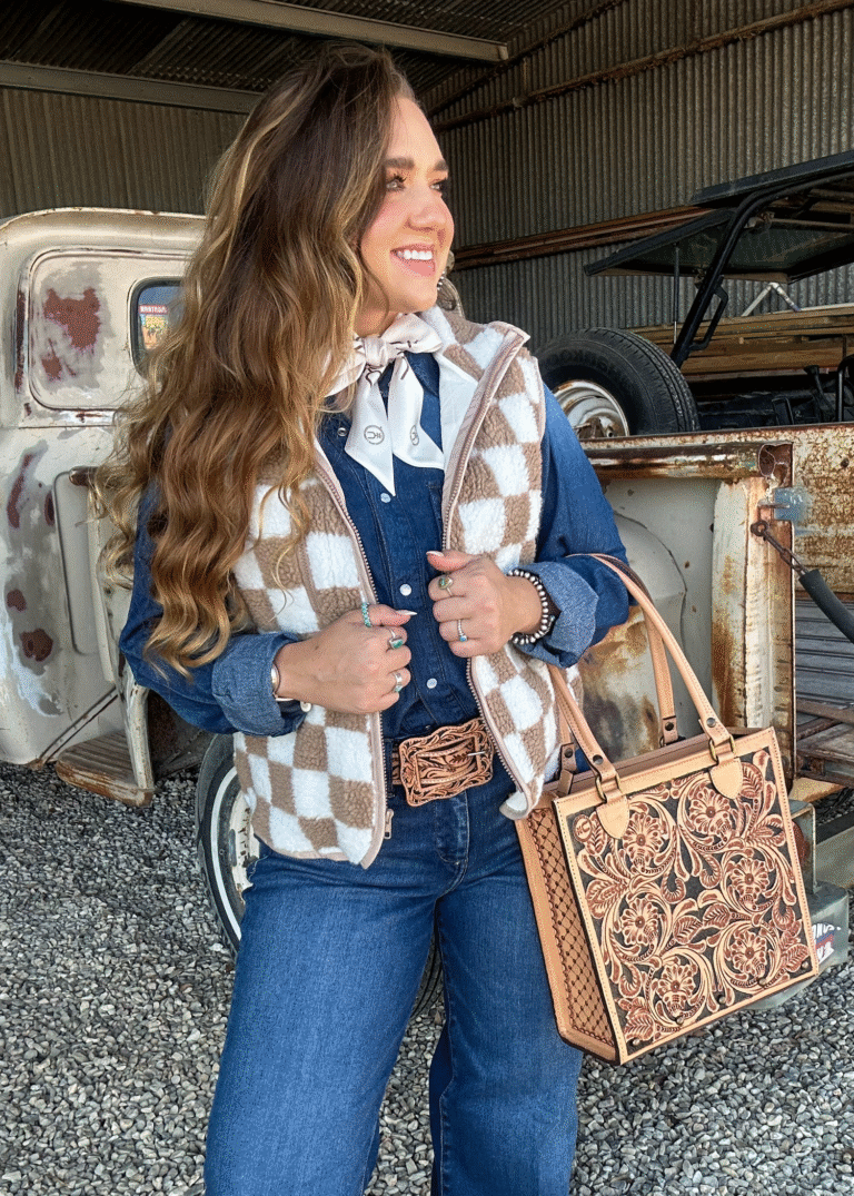 download 2025 10 14T183104.188 768x1075