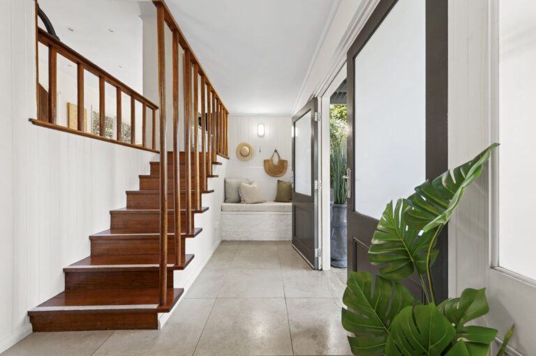 1 Bunangib Court Frankston South Entrance Home for Sale Aquire 768x511