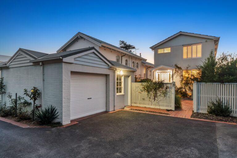 Multimillion Dollar Home Beach Side Suburb Frankston 768x512