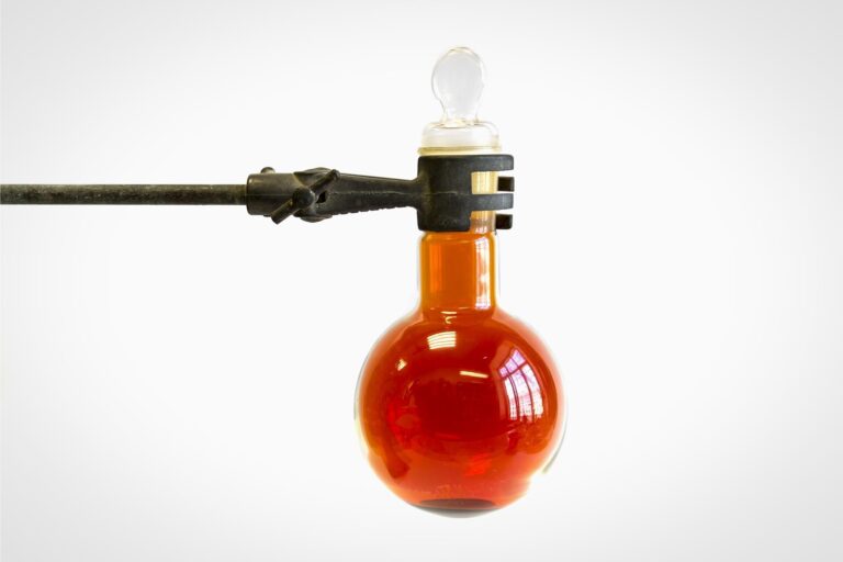 liquid bromine 1 768x512