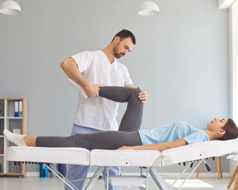 What Qualifies a Doctor as a Pain Specialist 768x614