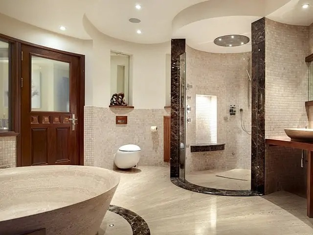 imgi 178 luxury bathroom 640x480 1